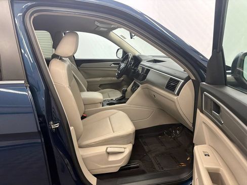 Used 2018 Volkswagen Atlas SE FWD image 14