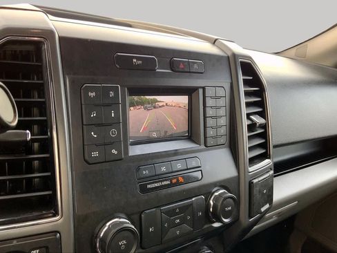 Used 2018 Ford F150 XLT w/ Equipment Group 301A Mid RWD image 27