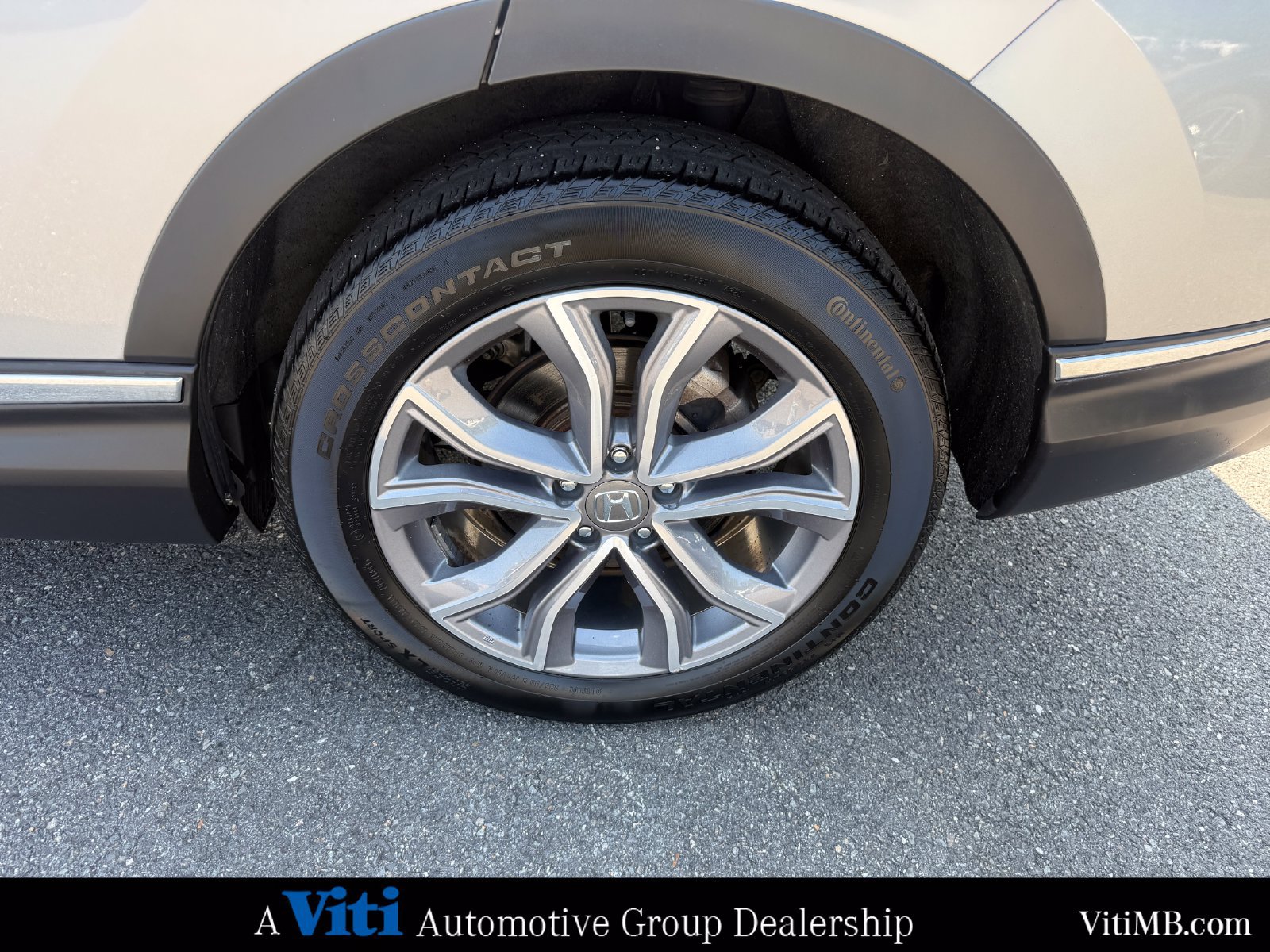 Used 2020 Honda CR-V Touring image 13