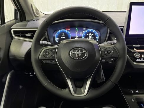 New 2026 Toyota Corolla Cross XLE w/ Convenience Package AWD/4WD image 17