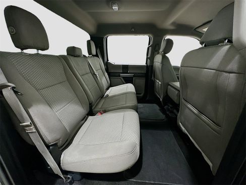 Used 2018 Ford F150 XLT image 26