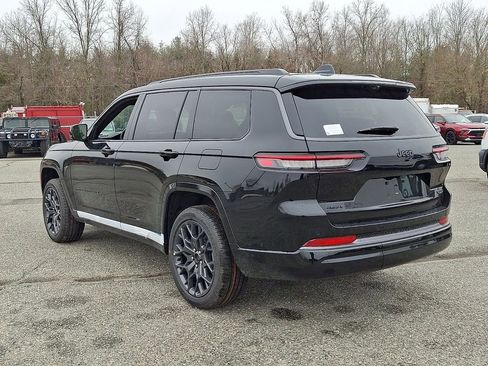 New 2026 Jeep Grand Cherokee L Summit w/ Obsidian Package AWD/4WD image 6