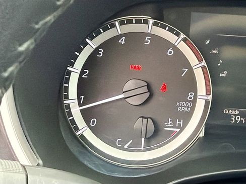 Used 2023 Toyota Highlander XLE image 43