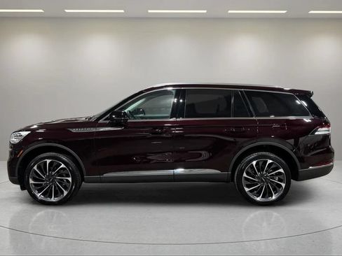 Certified 2024 Lincoln Aviator Reserve w/ Equipment Group 201A AWD/4WD image 21