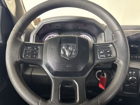 Used 2018 RAM 1500 ST w/ SXT Appearance Group image 16