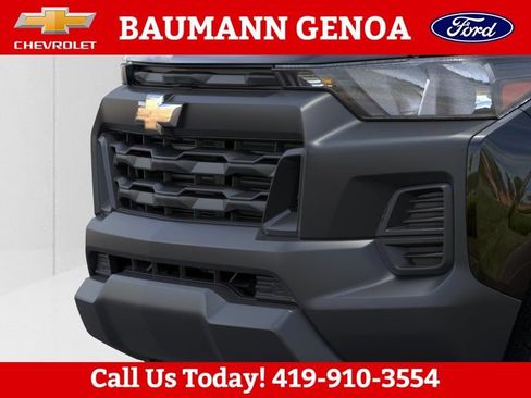 Used 2026 Chevrolet Colorado W/T w/ WT Custom Package AWD/4WD image 13