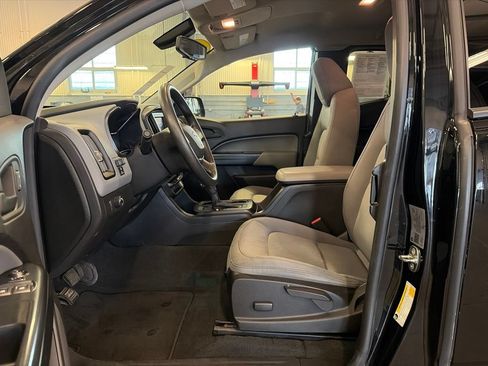 Used 2020 Chevrolet Colorado W/T w/ Custom Special Edition RWD image 10