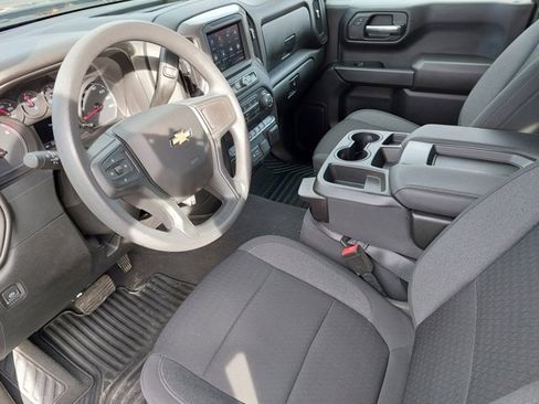 Used 2022 Chevrolet Silverado 1500 Custom image 9