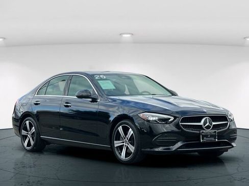 Used 2025 Mercedes-Benz C 300 Sedan image 9