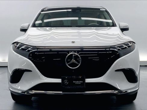 Certified 2023 Mercedes-Benz EQS 450+ SUV image 8