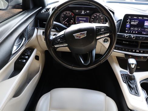 Used 2023 Cadillac CT4 Luxury RWD image 27
