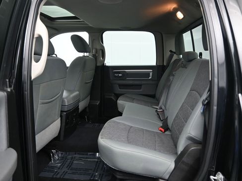 Used 2019 RAM 1500 Classic SLT w/ Black Appearance Group image 30