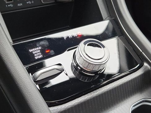 New 2025 Jeep Grand Cherokee Limited w/ MOPAR Finishing Package image 28