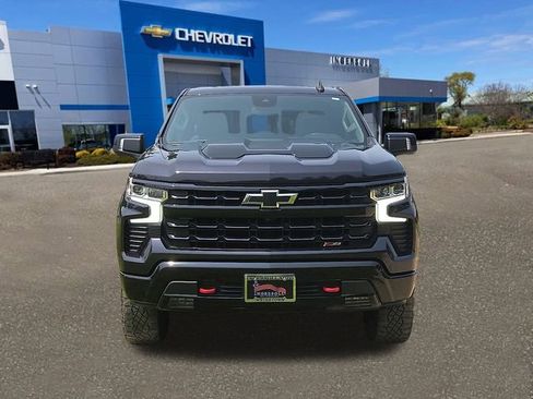 Used 2022 Chevrolet Silverado 1500 LT Trail Boss w/ LT Trail Boss Premium Package image 3