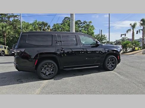 New 2026 Jeep Grand Wagoneer Limited w/ Convenience Group I AWD/4WD image 33
