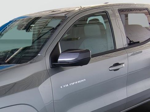 New 2026 Chevrolet Colorado LT w/ LT Convenience Package AWD/4WD image 8