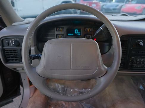 Used 1996 Chevrolet Caprice SS image 15