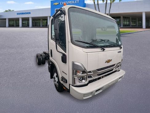 New 2025 Chevrolet Low Cab Forward image 1