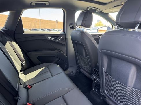 Used 2023 Audi Q4 e-tron Premium Plus w/ Premium Plus image 41