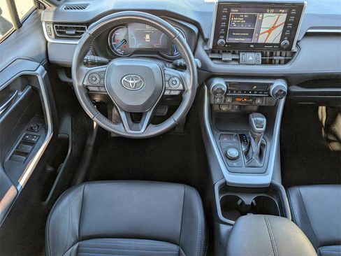 Used 2020 Toyota RAV4 XSE image 9