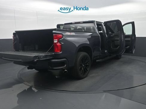 Used 2020 Chevrolet Silverado 1500 Custom w/ Custom Value Package AWD/4WD image 40