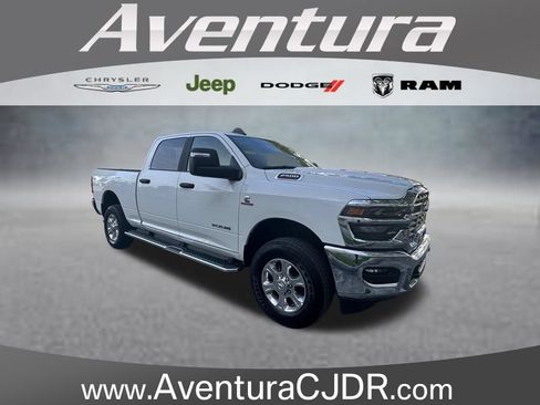 Certified 2026 RAM 2500 Big Horn AWD/4WD image 1