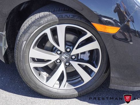 Used 2023 Honda Odyssey Touring image 12