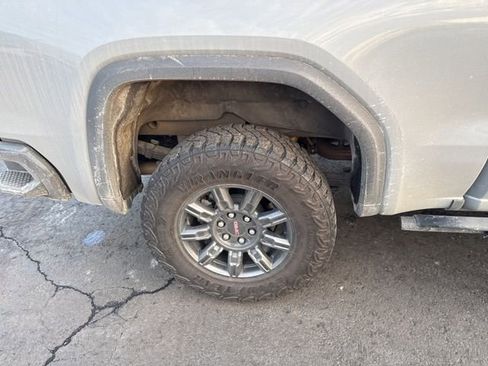 Certified 2024 GMC Sierra 1500 AT4X image 12