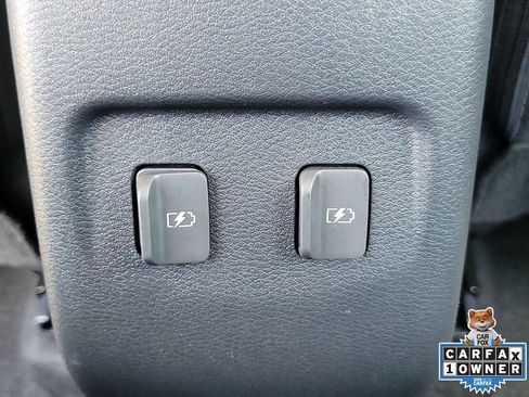 Used 2024 Nissan Kicks SV FWD image 12