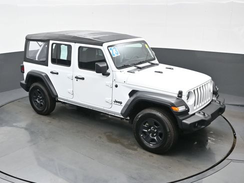Used 2023 Jeep Wrangler Sport image 26