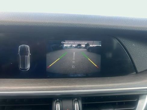 Used 2021 Alfa Romeo Stelvio Ti w/ Nero Edizione image 23