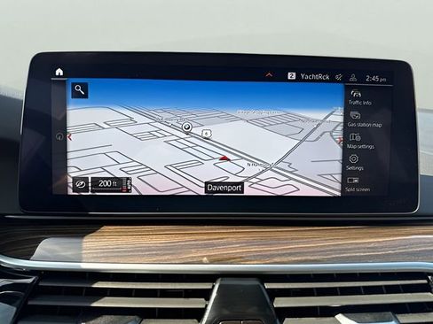 Used 2021 BMW 540i xDrive w/ Premium Package image 19