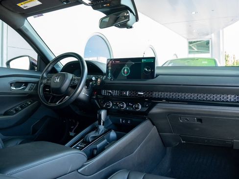 Used 2025 Honda Accord Sport image 18