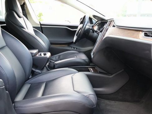 Used 2018 Tesla Model S 75D AWD/4WD image 7
