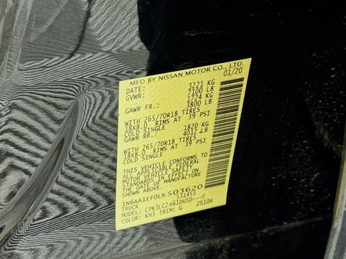 Used 2020 Nissan Titan SV w/ SV Convenience Package image 39