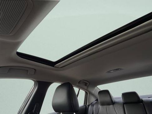 New 2026 Nissan Sentra SR w/ SR Premium Package FWD image 19