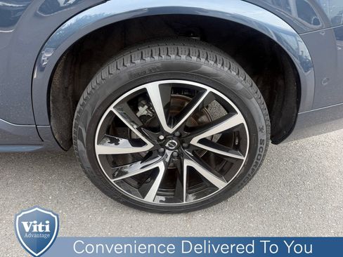 Certified 2023 Volvo XC90 B5 Plus w/ Protection Package Premier AWD/4WD image 12