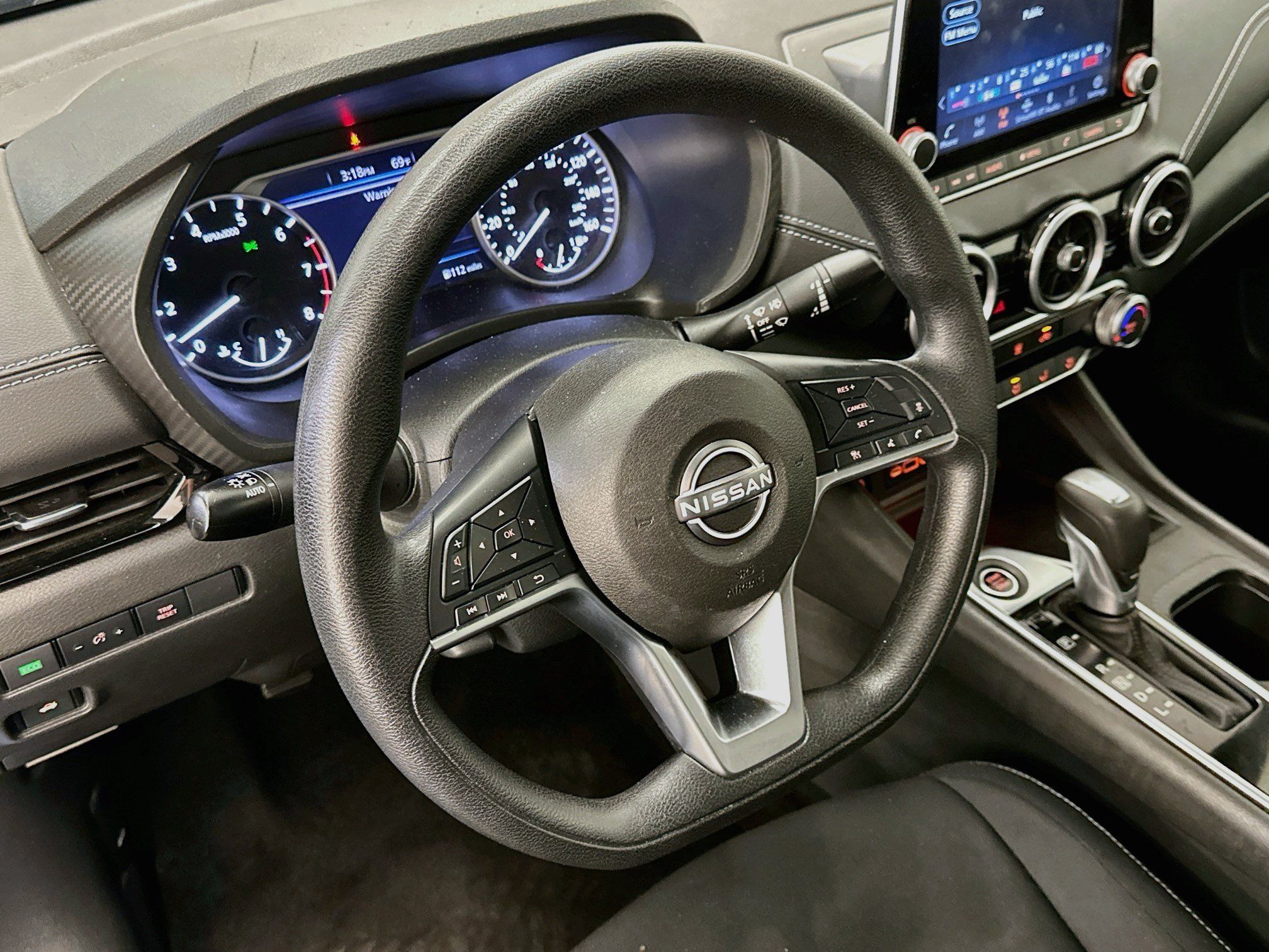 Used 2024 Nissan Sentra SV FWD image 18