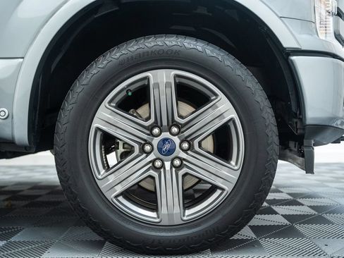 Used 2020 Ford F150 Lariat w/ Equipment Group 502A Luxury AWD/4WD image 19