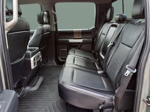 Used 2019 Ford F250 Lariat w/ Tow Technology Bundle image 6