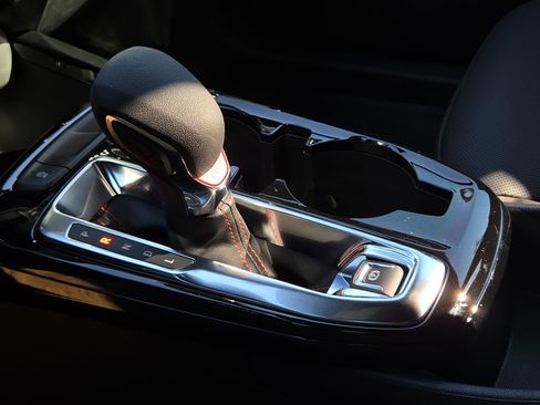 New 2026 Chevrolet Trax RS w/ Driver Confidence Package image 14