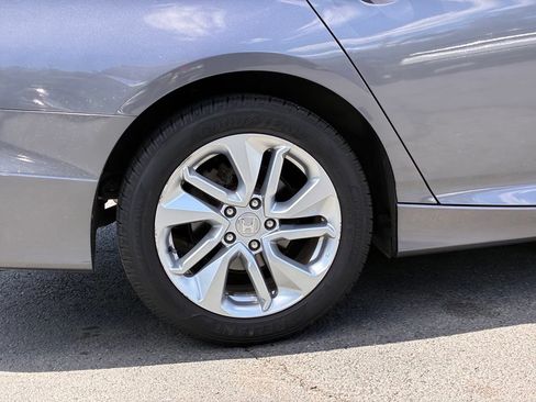 Used 2018 Honda Accord LX image 45