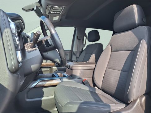 Used 2020 GMC Sierra 1500 Elevation w/ Elevation Value Package image 24