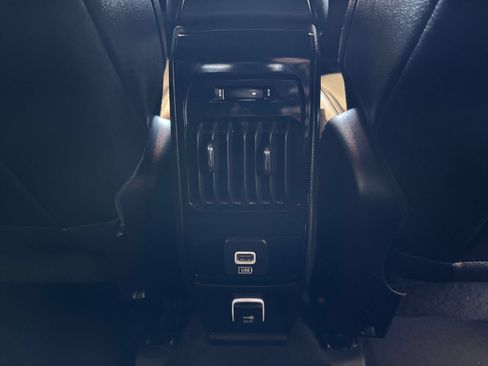 Used 2025 Jeep Compass Limited AWD/4WD image 23