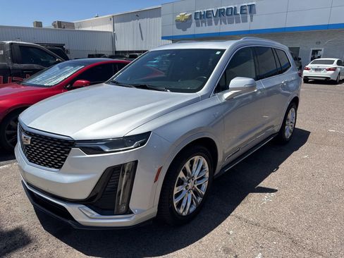 Used 2020 Cadillac XT6 Premium Luxury FWD image 14