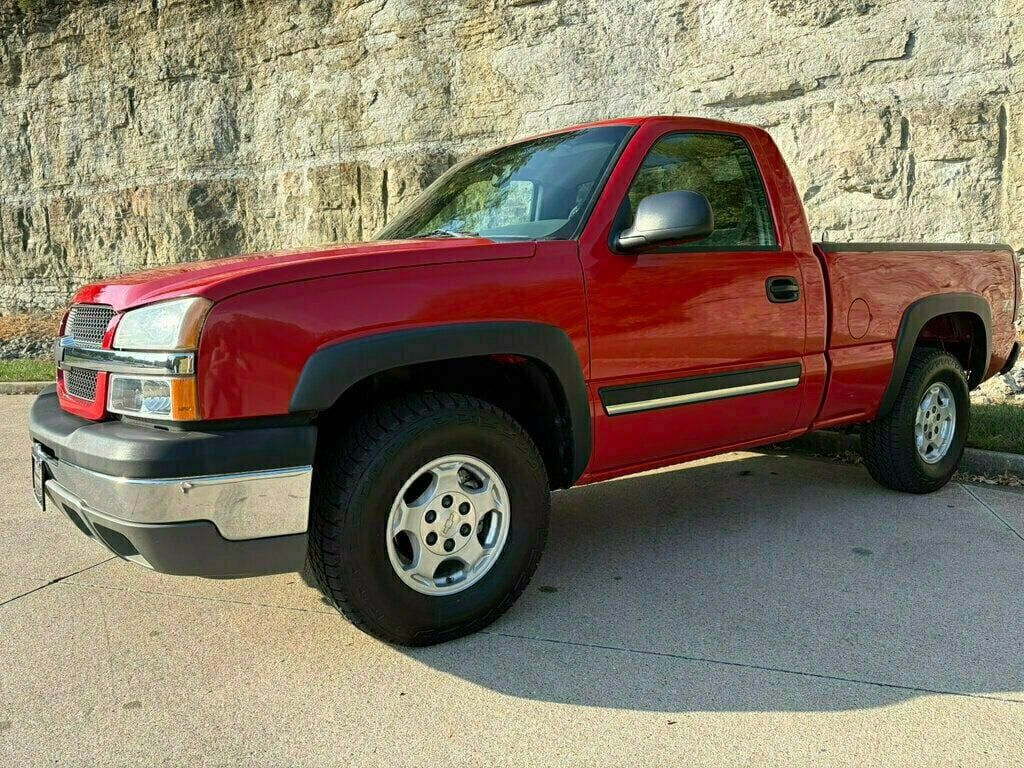 Used 2004 Chevrolet Silverado 1500 4x4 Regular Cab w/ Light Duty Power Package image 5