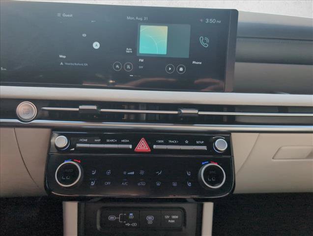 New 2026 Hyundai Tucson Limited w/ Tow & Go Package FWD image 17