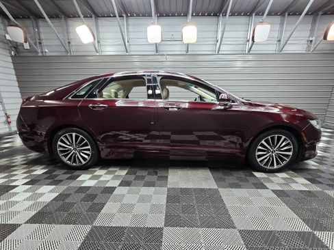 Used 2018 Lincoln MKZ Premiere FWD image 10