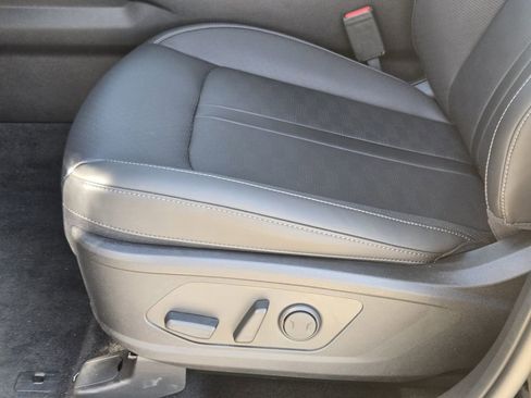 New 2026 Kia Sorento EX image 17