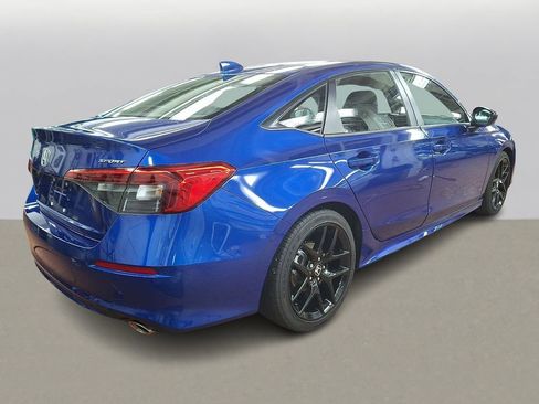 Used 2022 Honda Civic Sport image 4